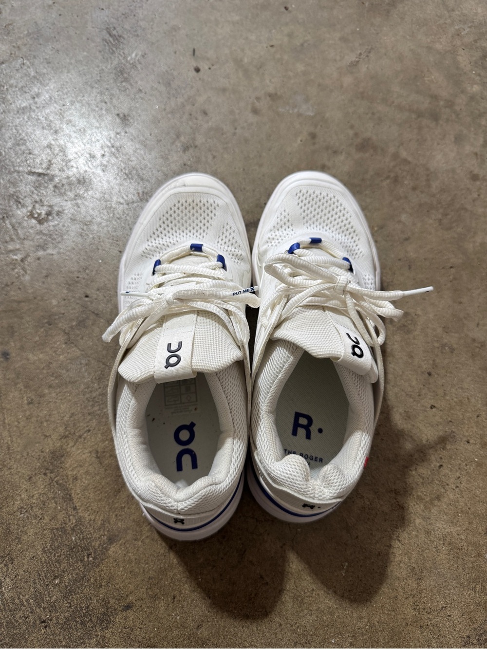 On Women's the Roger Spin